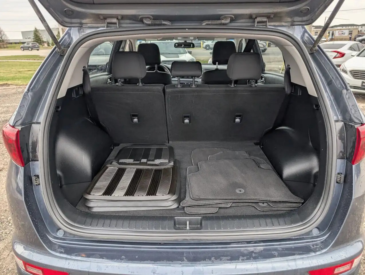 Kia Sportage снимка Kia Sportage