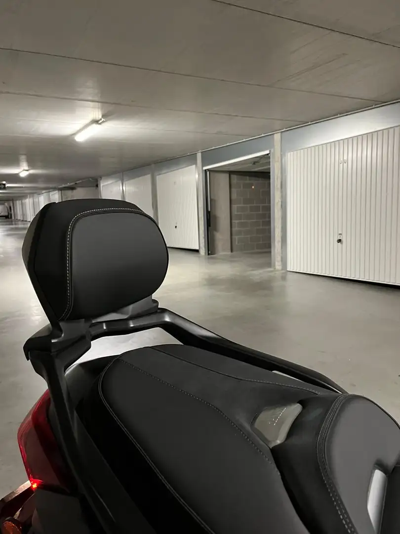 Yamaha X-Max 125 Akrapovic 2025 Zwart - 1