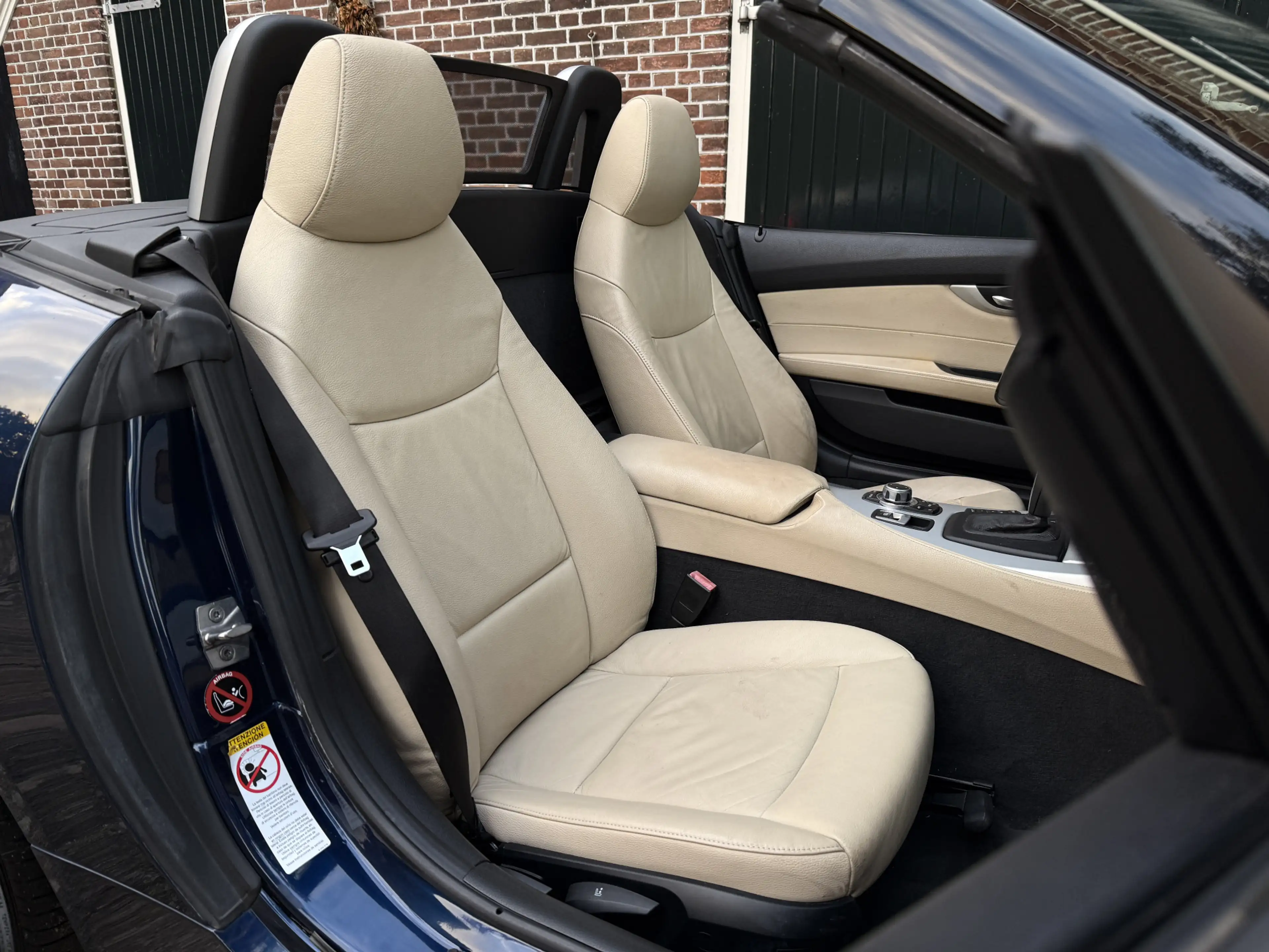 BMW Z4 [E89] sDrive23i Aut. l Navi l 19" l Leder l Climat — photo 14