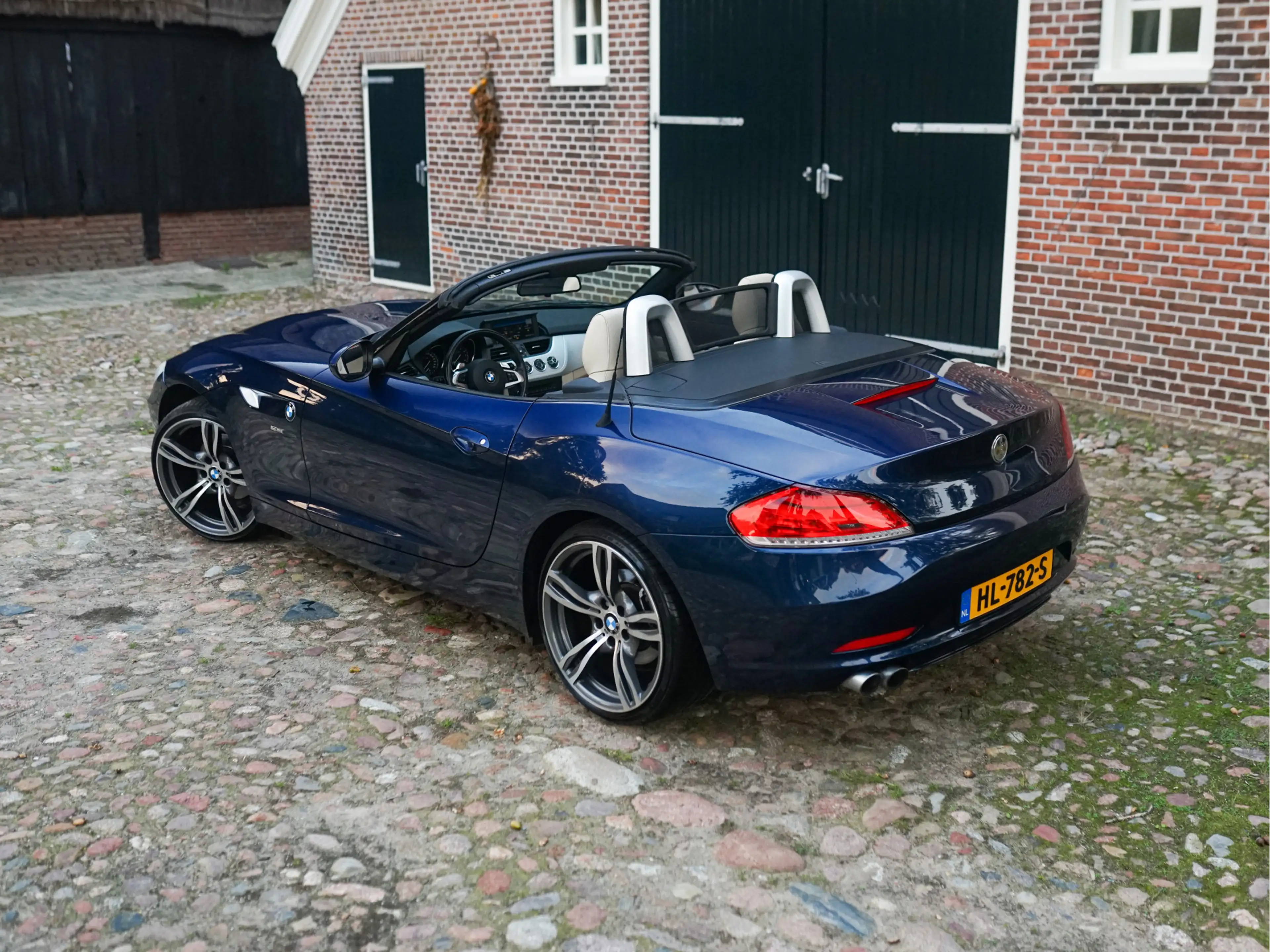 BMW Z4 [E89] sDrive23i Aut. l Navi l 19" l Leder l Climat — photo 12