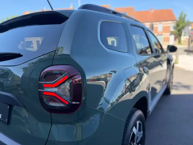 Dacia Duster view 9