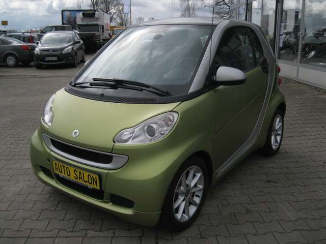 Imagine smart forTwo Passion 1.0 MHD 52kW *Shzg+Servo+Navi*
