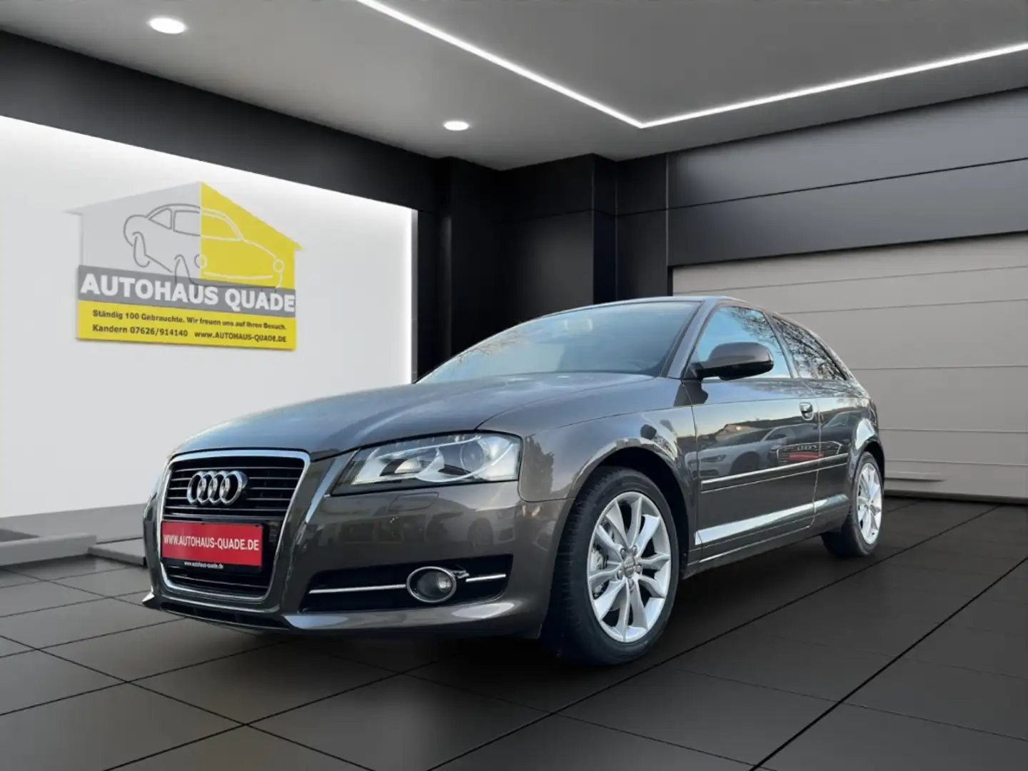 Audi A3 2.0 TDI Ambition Xenon Klimaautom SHZ Temp PDC GA Grau - 1