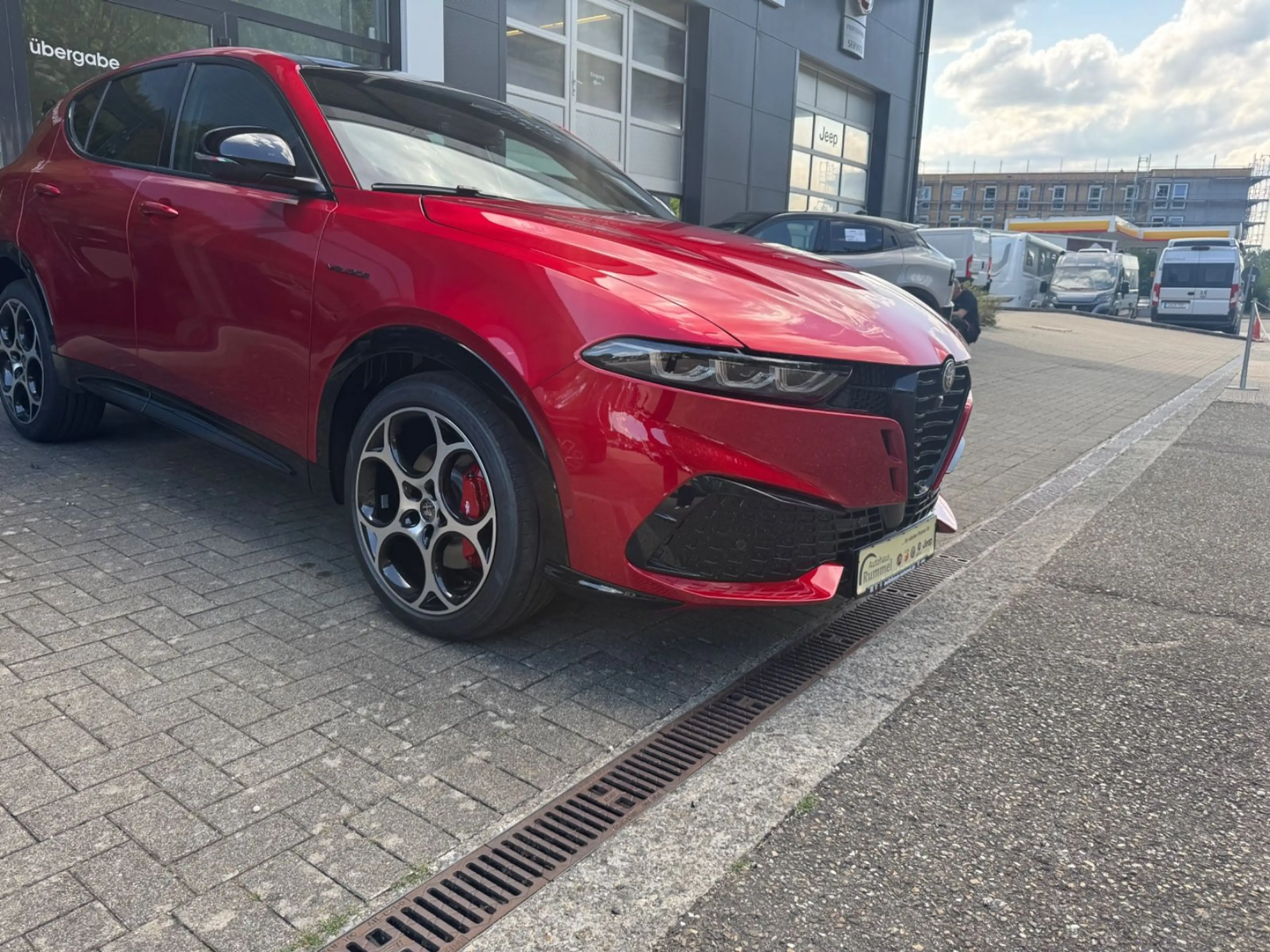 Alfa Romeo Tonale Ibrida VELOCE Ibrida 175 — photo 3
