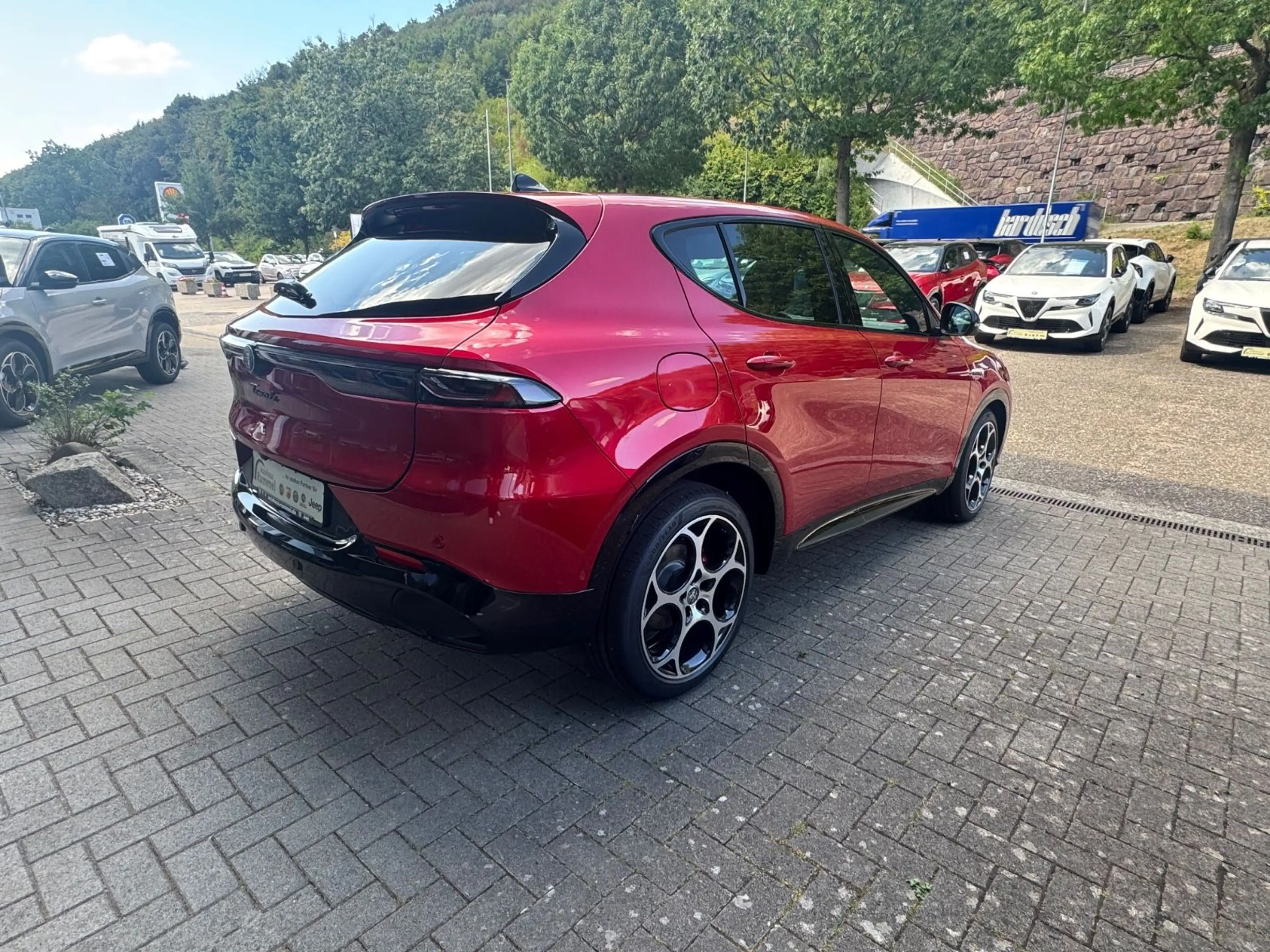 Alfa Romeo Tonale Ibrida VELOCE Ibrida 175 — photo 5