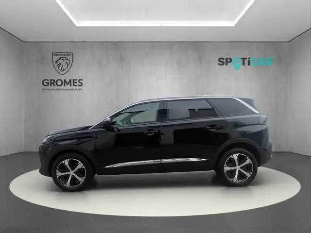 Peugeot 5008 view 6