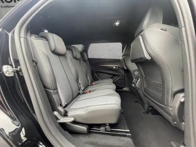 Peugeot 5008 view 14