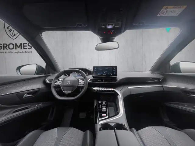 Peugeot 5008 view 12