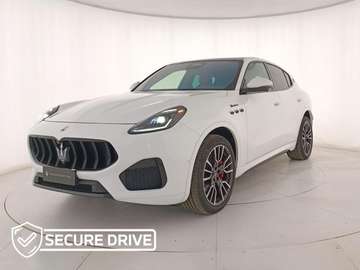 2.0 mhev Modena 330cv auto