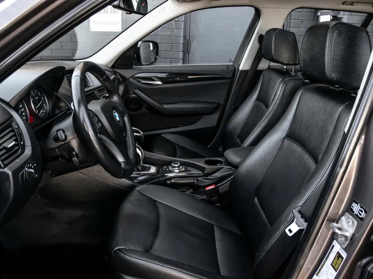 BMW X1 снимка BMW X1