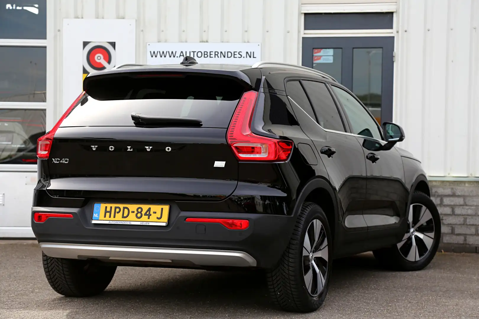 Volvo XC40 1.5 T4 Plug-in hybrid Core Bright*Perfect Volvo On Schwarz - 2