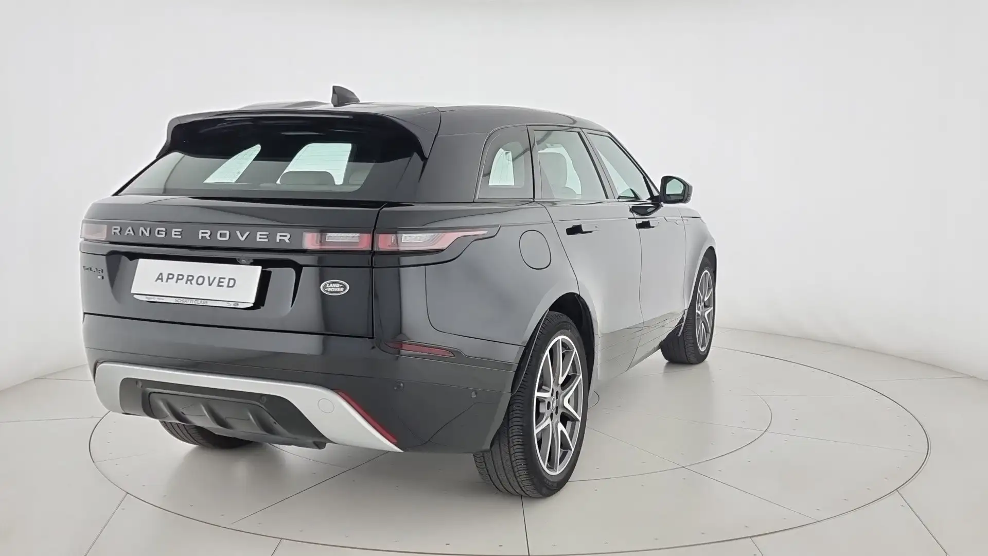 Land Rover Range Rover Velar 2.0D I4 204 CV R-Dynamic SE Nero - 2