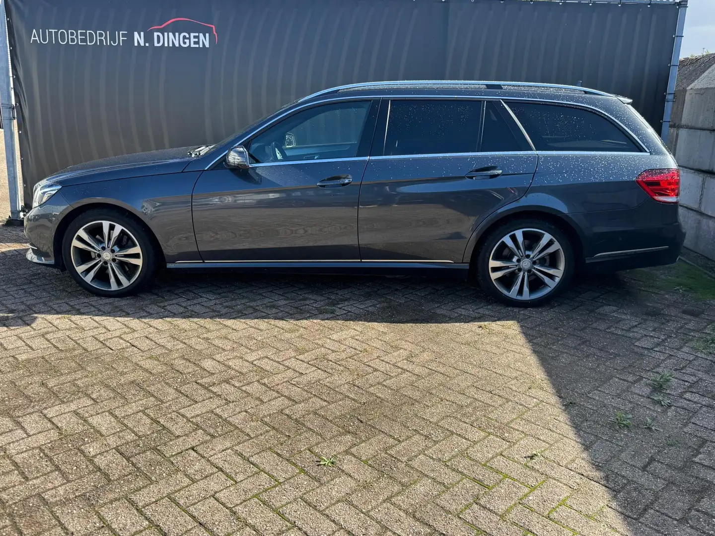 Mercedes-Benz E 350 Estate BlueTEC Leder led navi trekhaak Grijs - 2