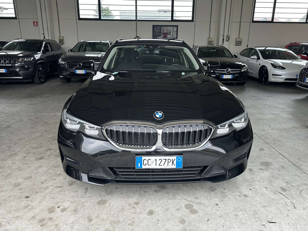 BMW 320 d Touring mhev 48V xdrive Business Advantage auto