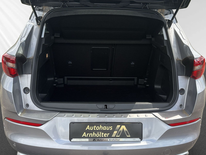 Opel Grandland ELEGANCE 1.2 KLIMA+PDC+KAMERA+SHZ+AT8+ — photo 6