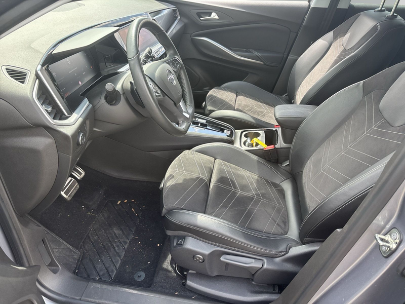 Opel Grandland ELEGANCE 1.2 KLIMA+PDC+KAMERA+SHZ+AT8+ — photo 9