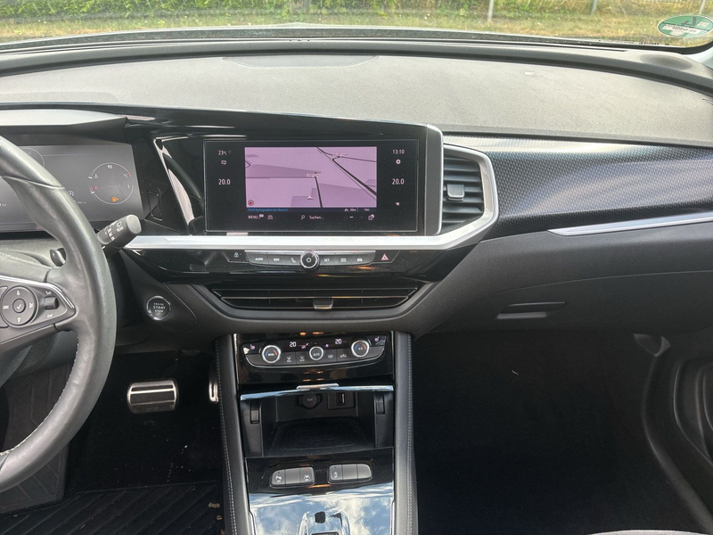 Opel Grandland ELEGANCE 1.2 KLIMA+PDC+KAMERA+SHZ+AT8+ — photo 13