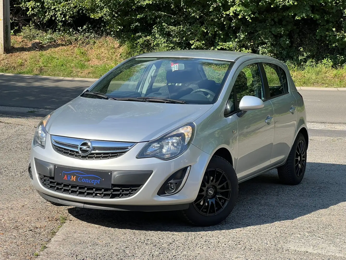 Opel Corsa 1.2 Essence 10/2013 GARANTIE 12 Mois - 1