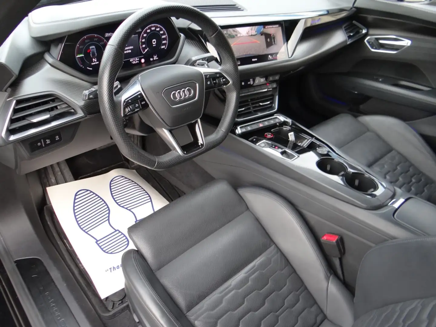 Audi e-tron GT 60 quattro Schwarz - 2