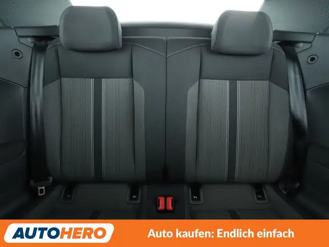 Volkswagen T-Roc view 15