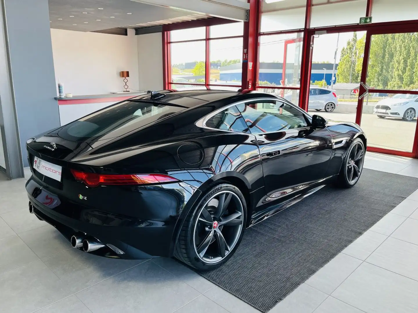 Jaguar F-Type COUPE 5,0 V8 550 R BVA8 AWD TOIT PANORAMIQUE GPS C Negro - 2