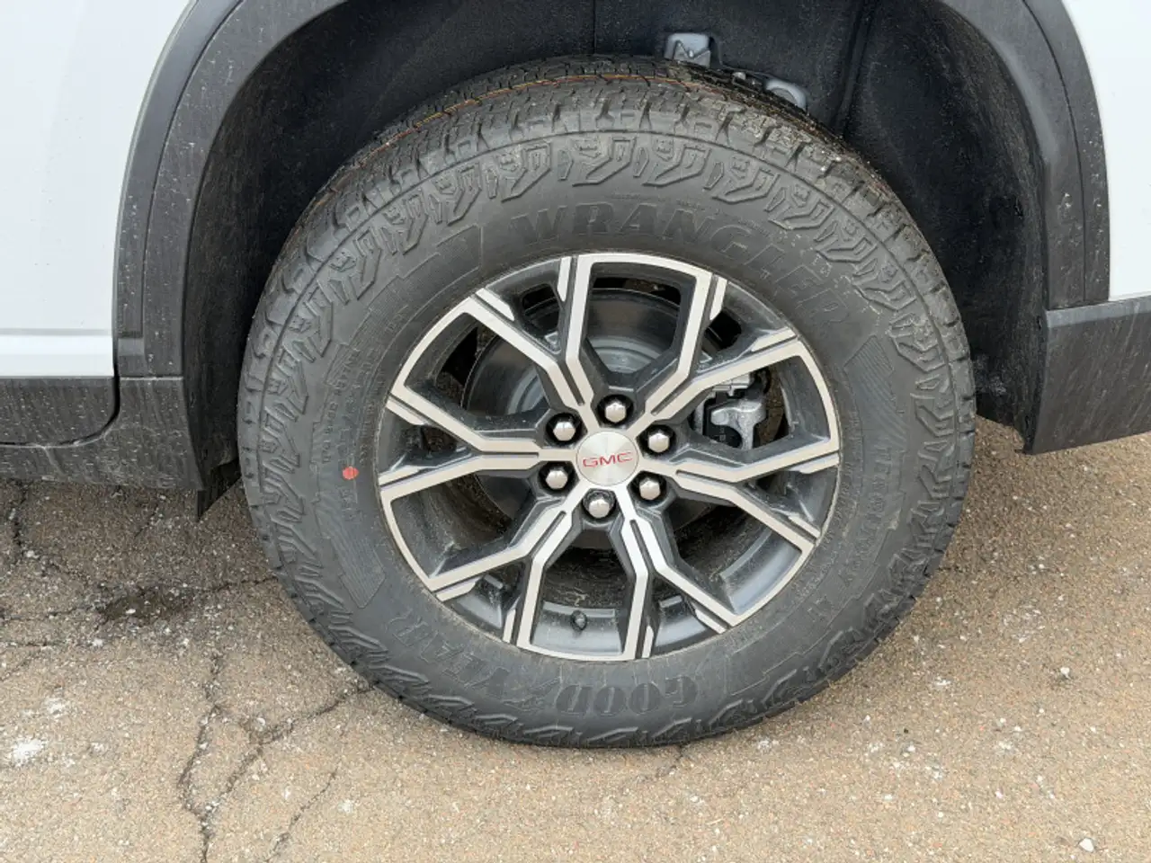 GMC Acadia снимка GMC Acadia