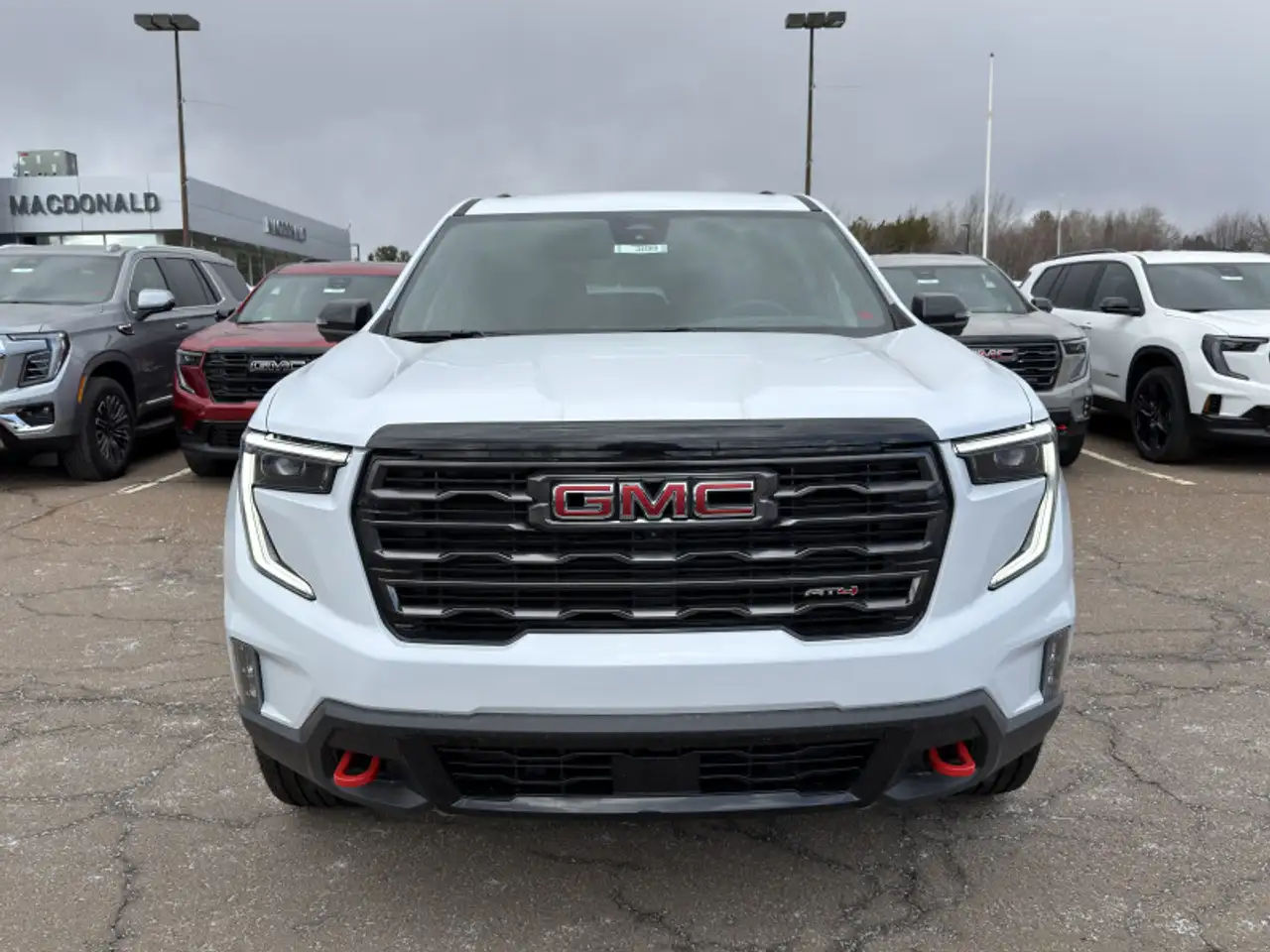 GMC Acadia снимка GMC Acadia