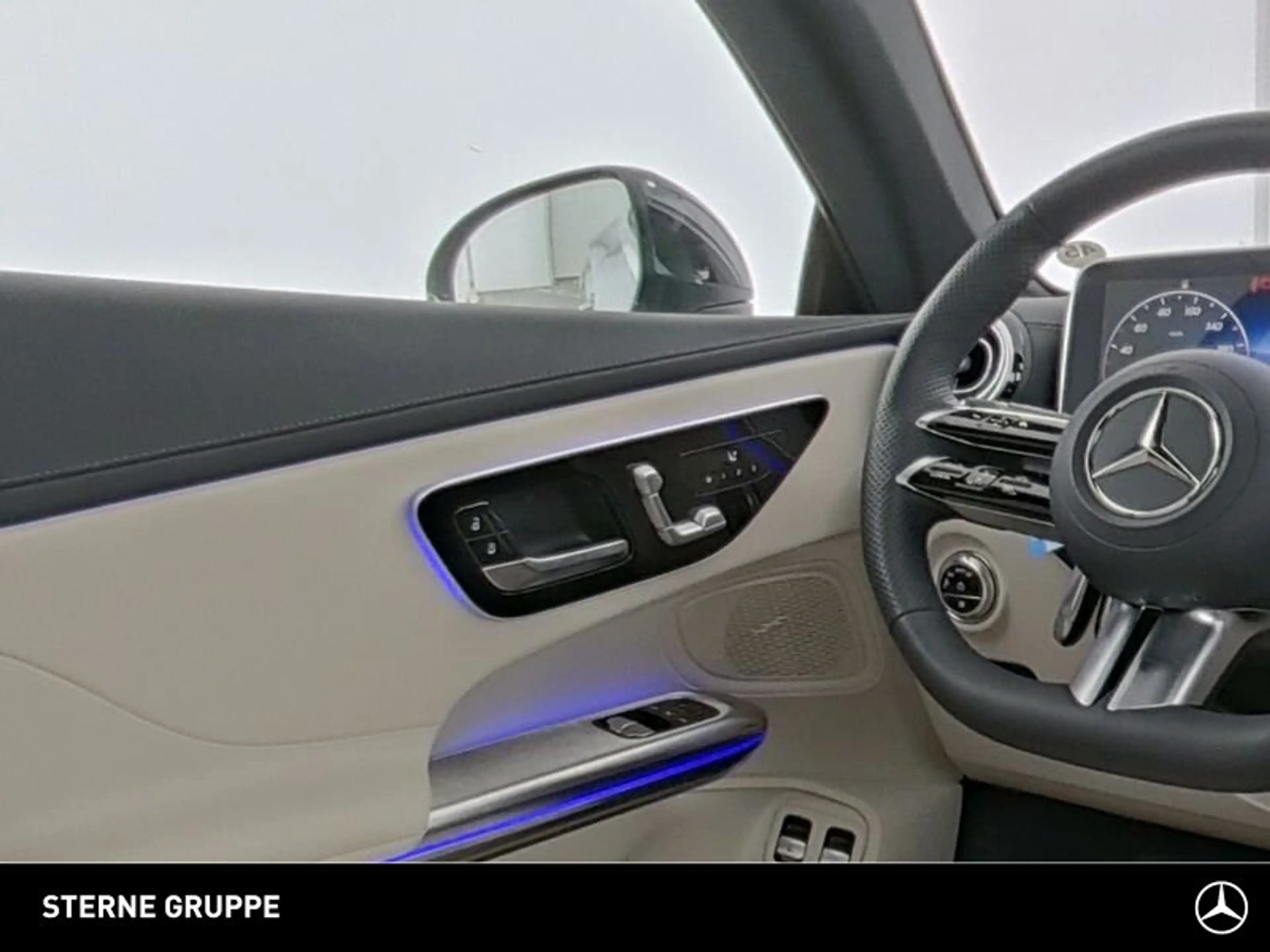 Mercedes-Benz CLE 300 CLE 300 e AMG Adv+Pano Dist.Ambi Keyl Kam eSitze — photo 8