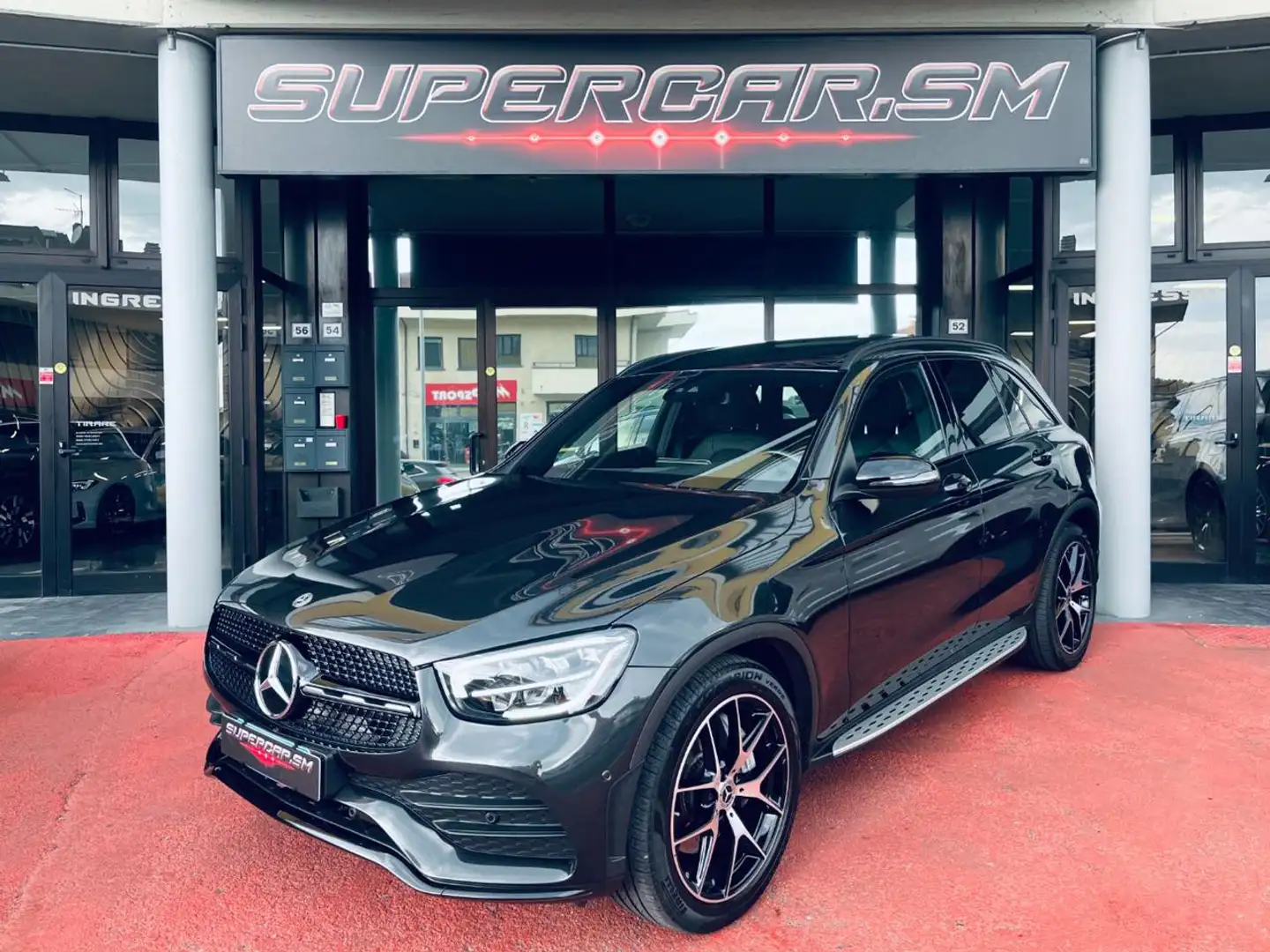 Mercedes-Benz GLC 400 d 4Matic AMG Premium Gri - 1