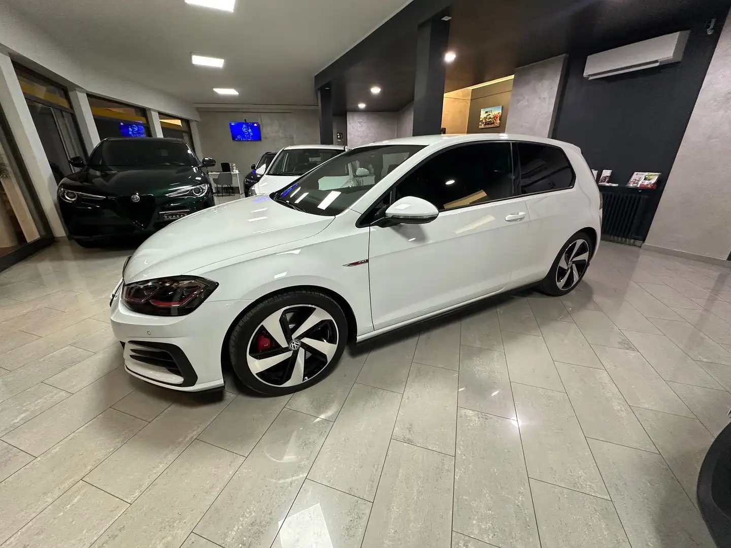 Volkswagen Golf GTI Sport 3p KM ORIGINALI 2.0 TSI GTI Performance Wit - 2