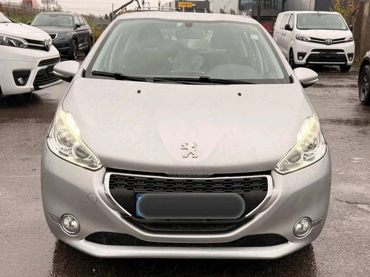 Peugeot 208