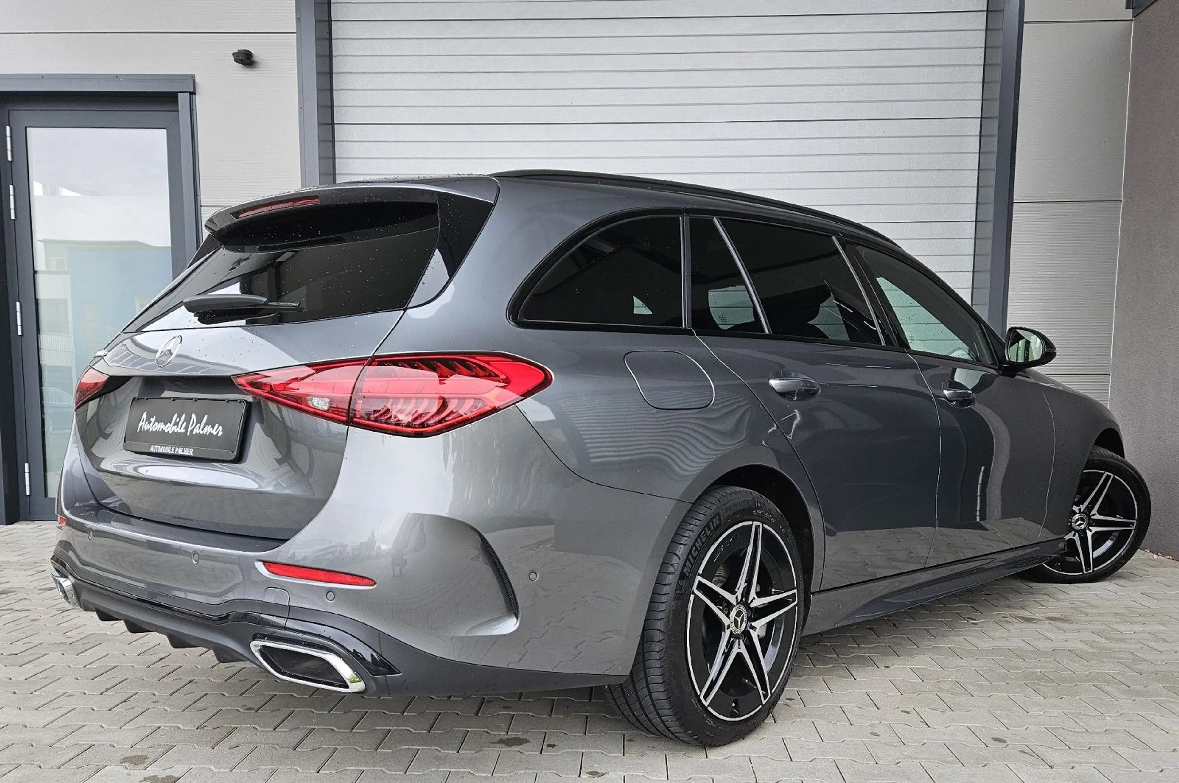 Mercedes-Benz C 300 de T AMG Line Top Ausstattung 1Hand — photo 3