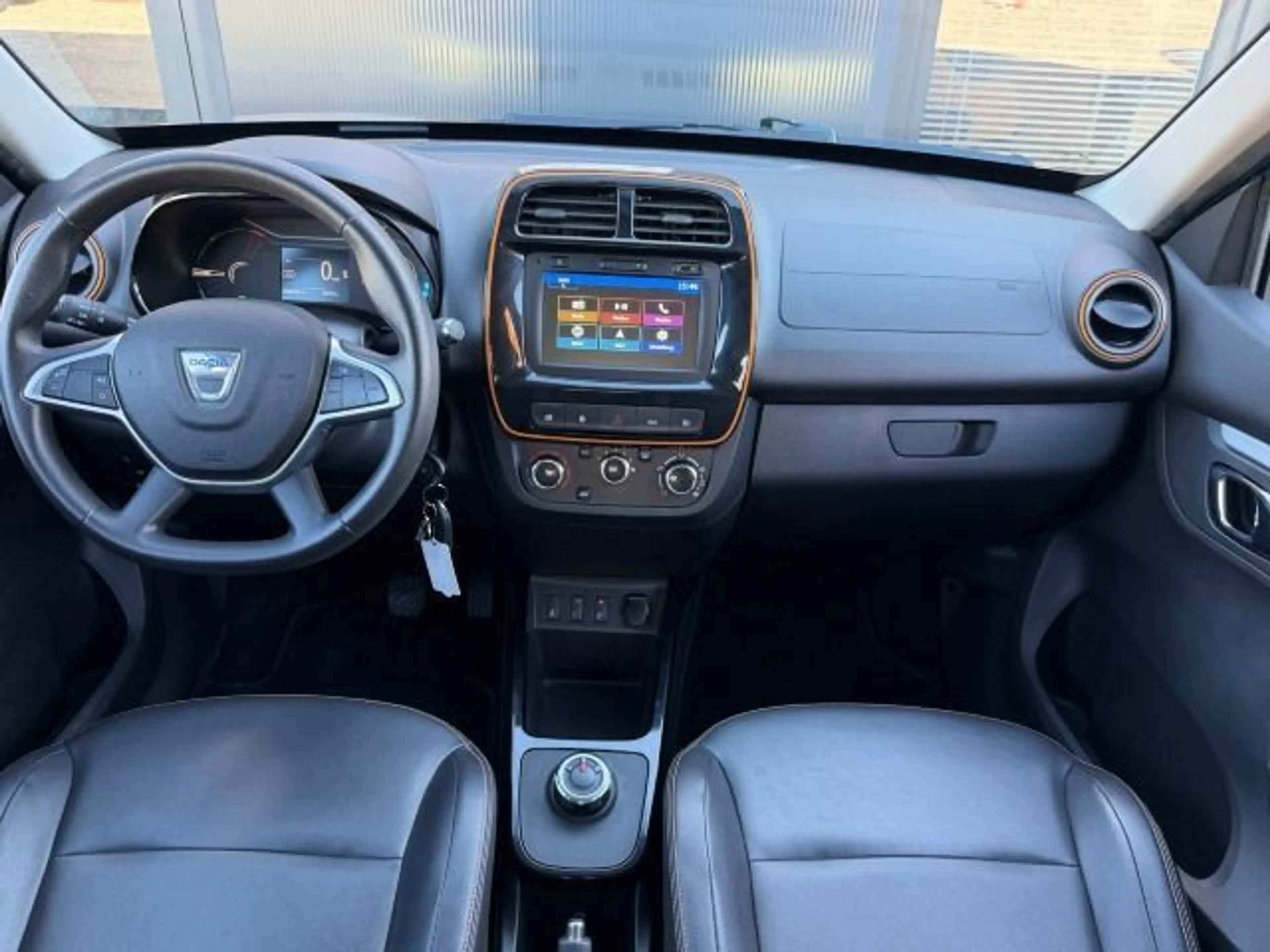 Dacia Spring Electric 45 Comfort Plus TÜV NEU LEDER KL — photo 12