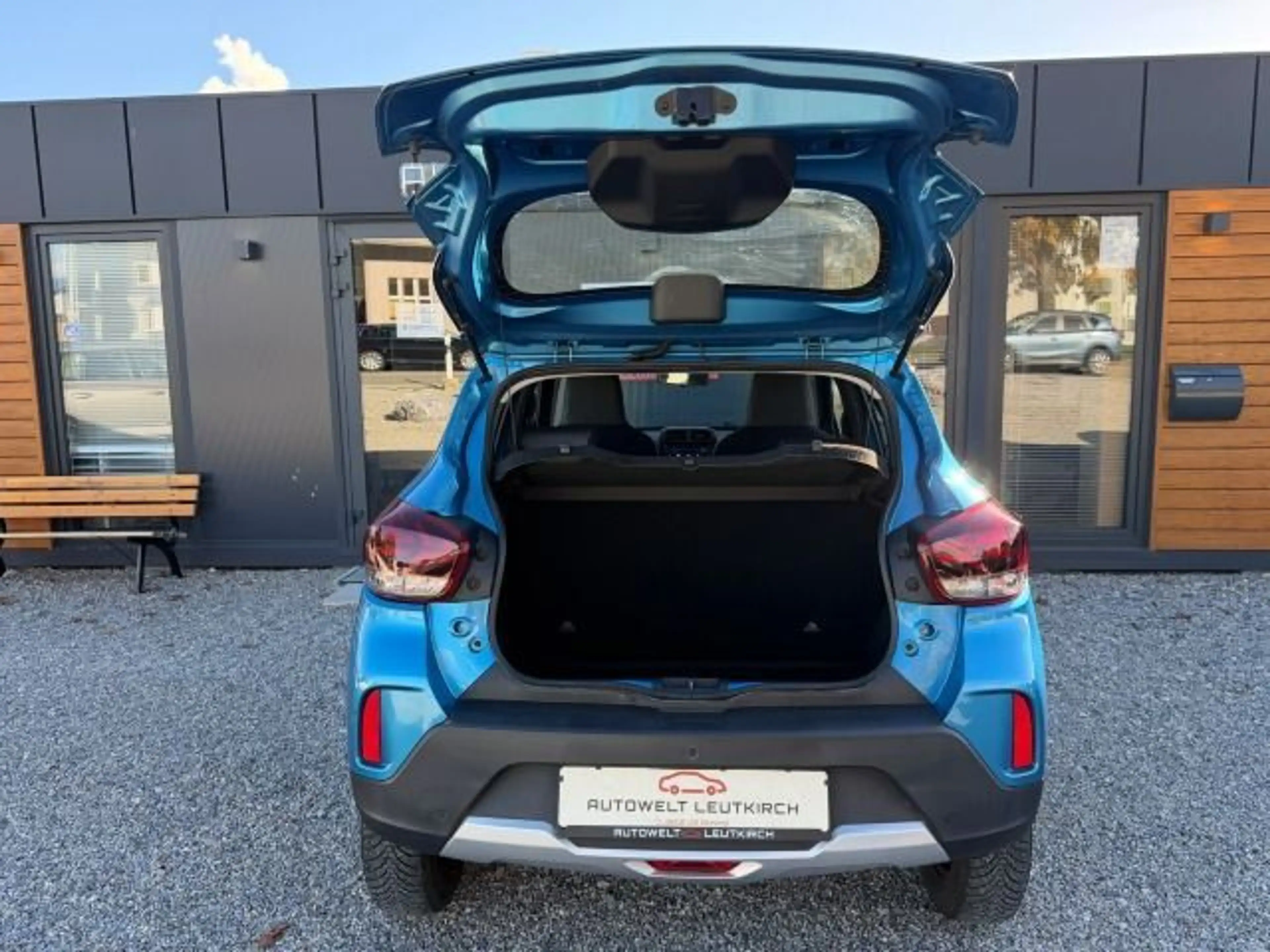 Dacia Spring Electric 45 Comfort Plus TÜV NEU LEDER KL — photo 7