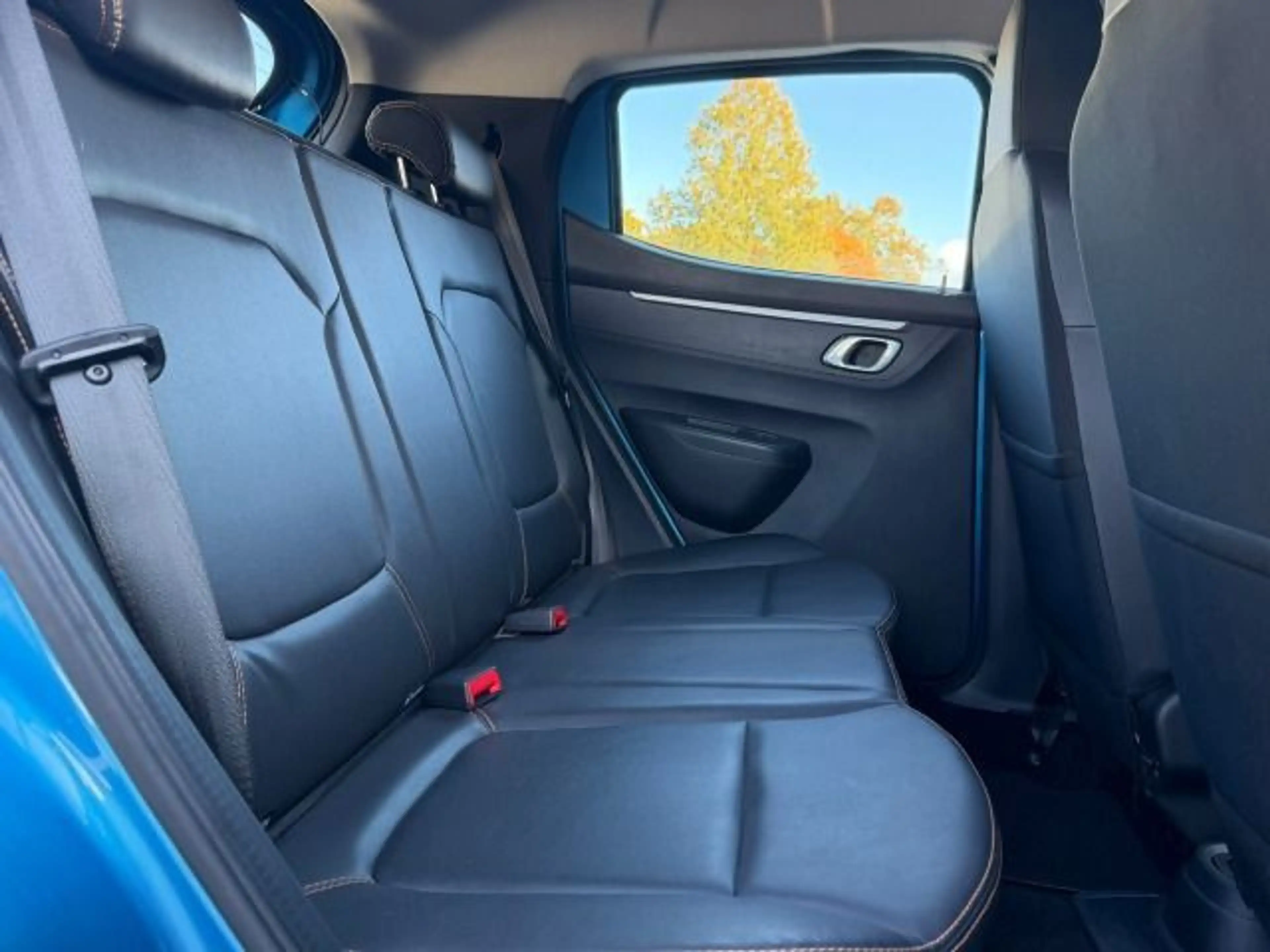 Dacia Spring Electric 45 Comfort Plus TÜV NEU LEDER KL — photo 11