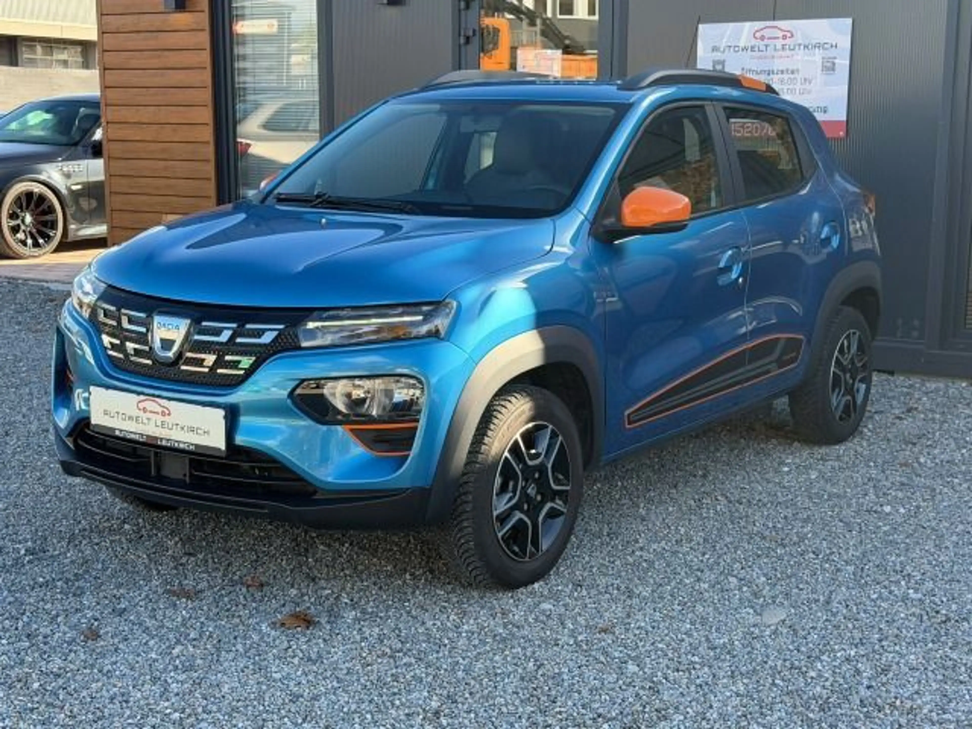 Dacia Spring Electric 45 Comfort Plus TÜV NEU LEDER KL — photo 3
