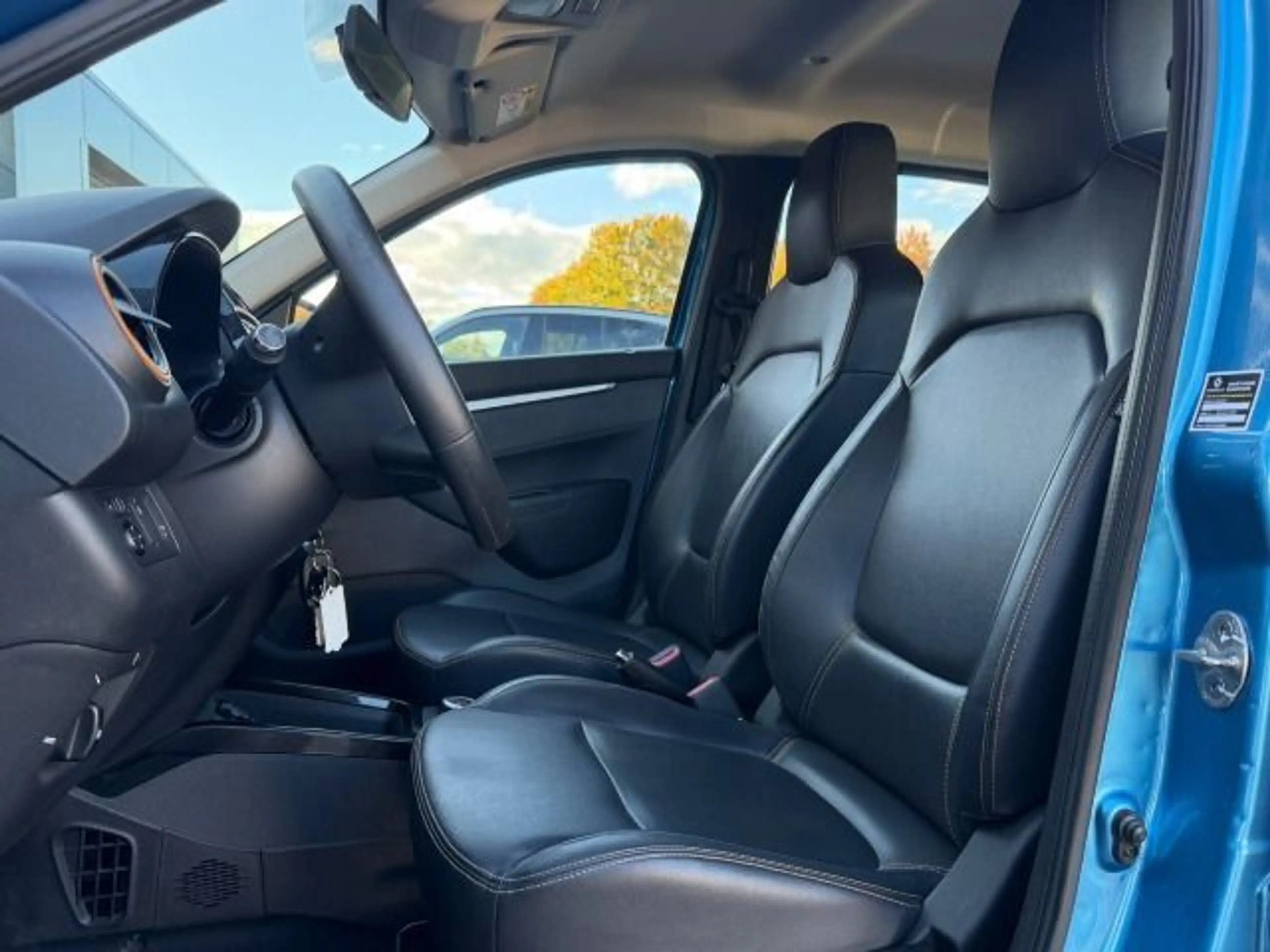Dacia Spring Electric 45 Comfort Plus TÜV NEU LEDER KL — photo 8