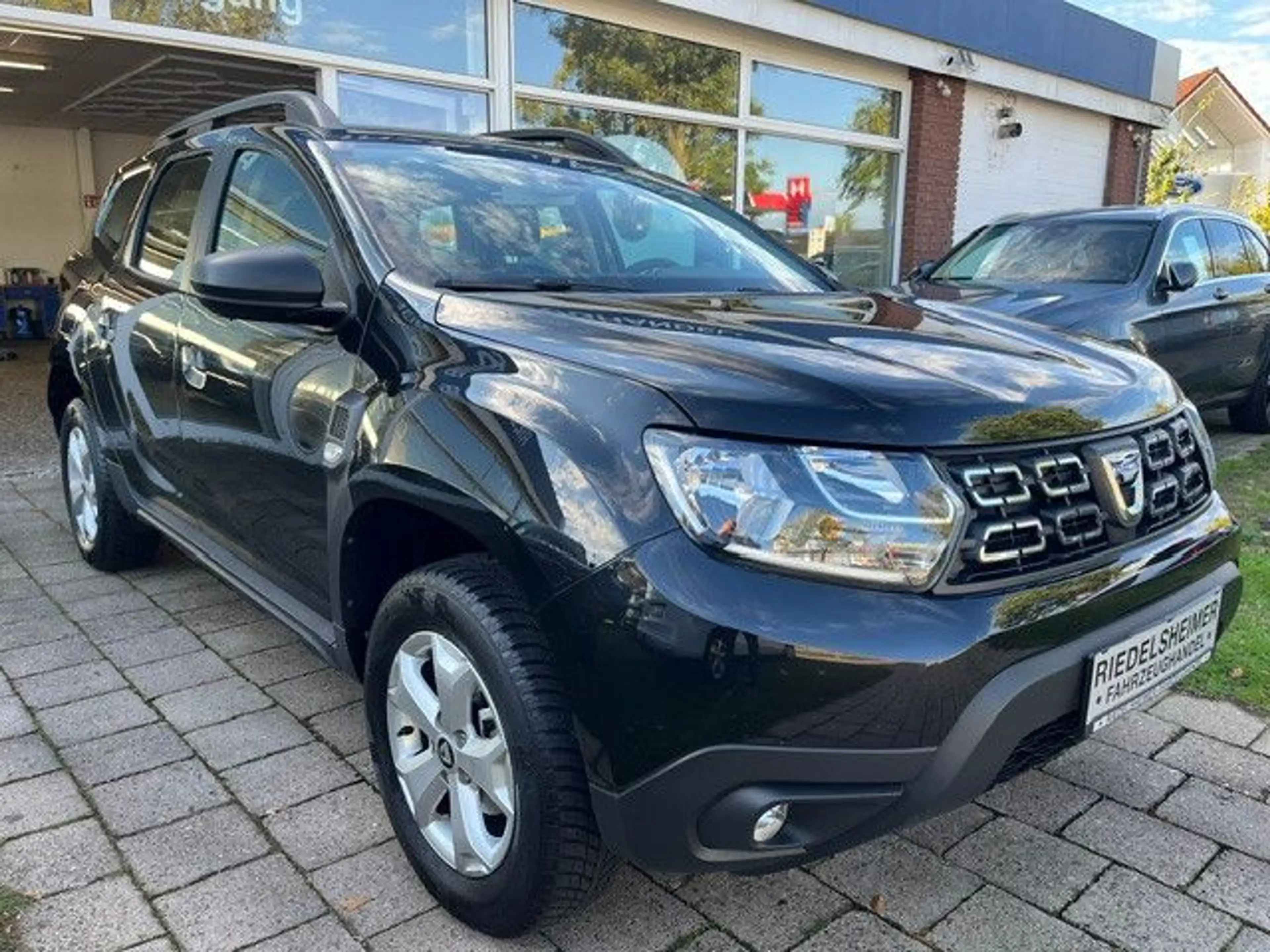 Dacia Duster II Comfort BENZIN/LPG KLIMA AHK KAM SHZ