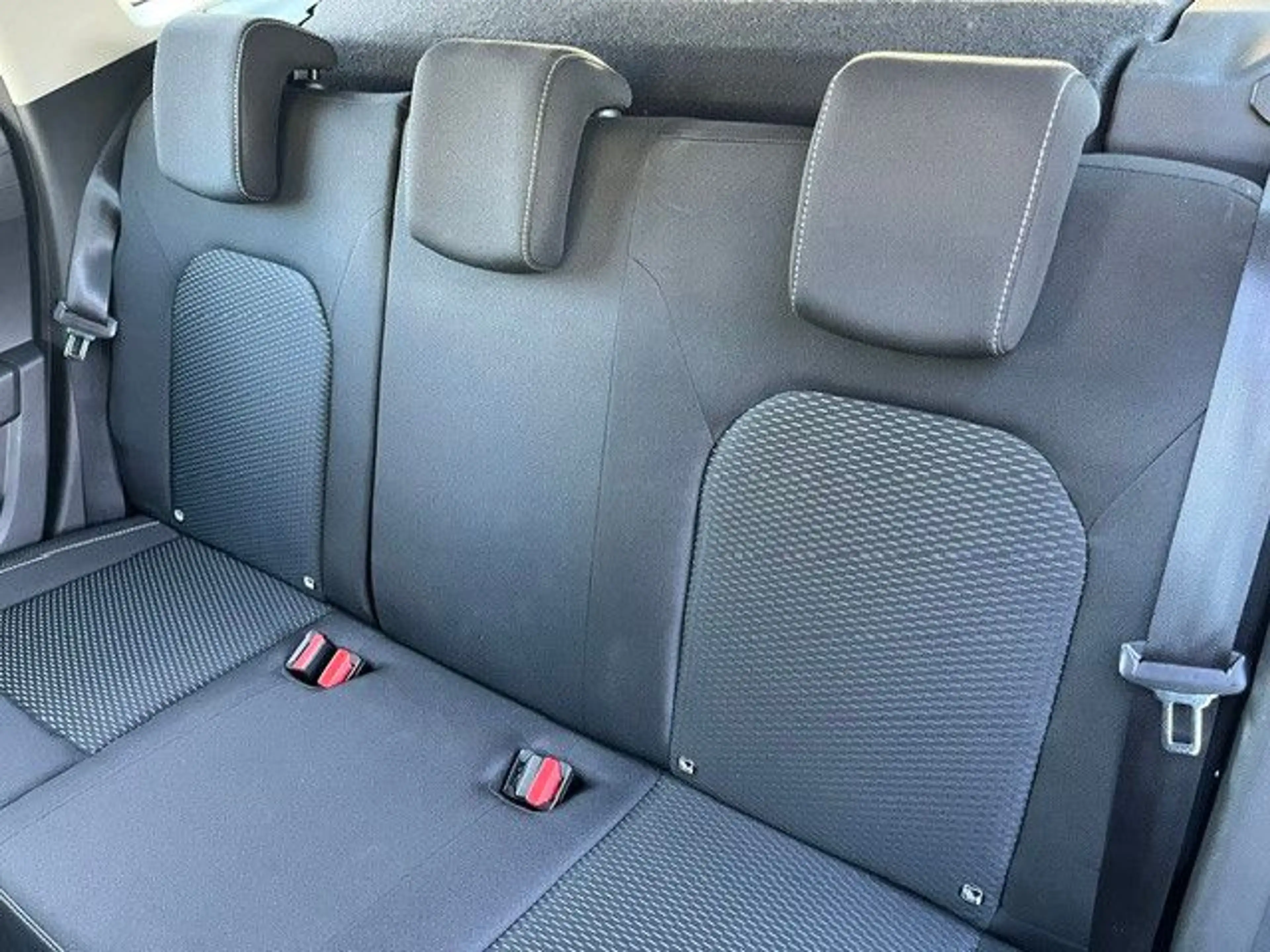 Dacia Duster II Comfort BENZIN/LPG KLIMA AHK KAM SHZ — photo 11
