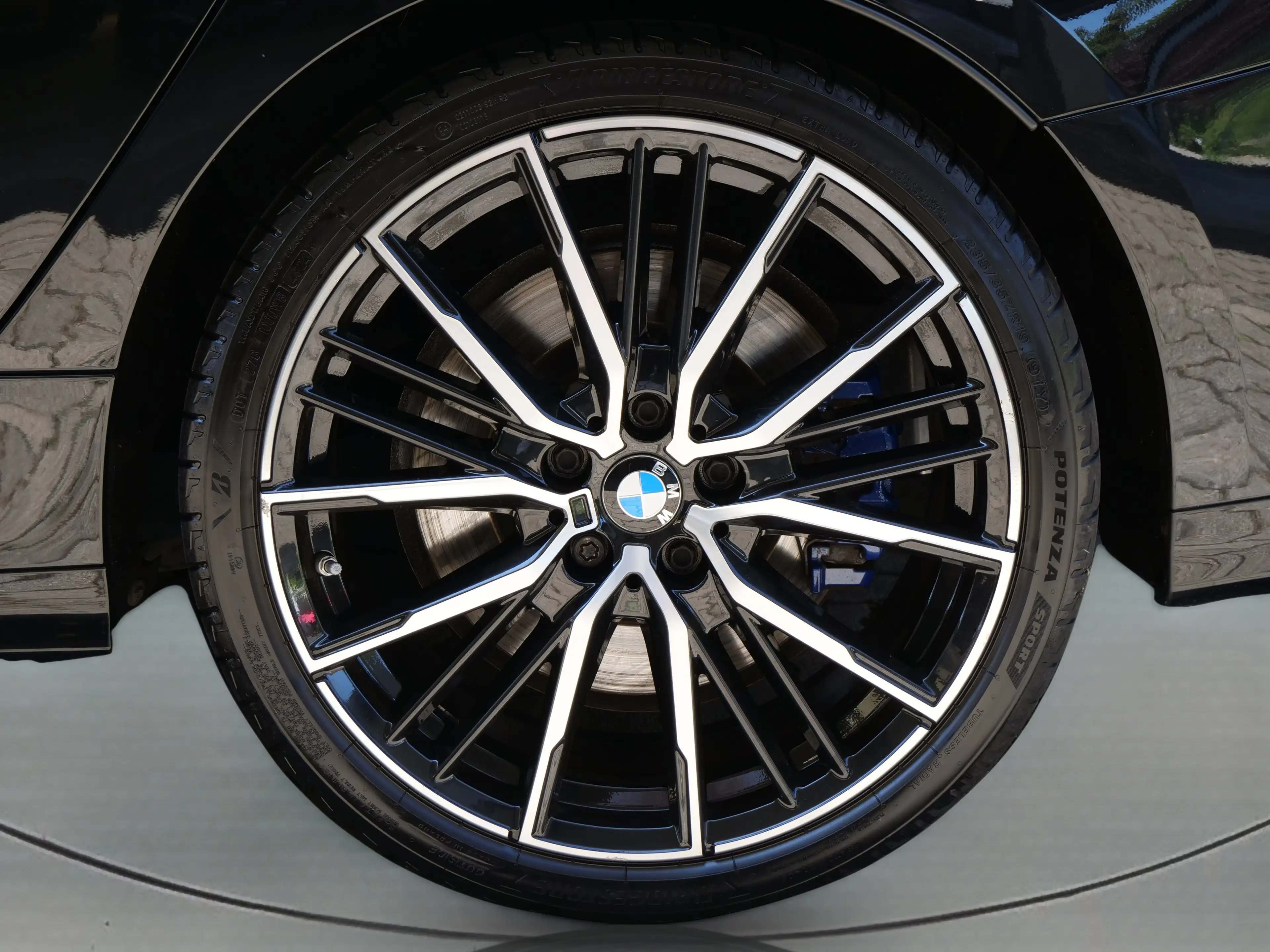 BMW 235 M235i xDrive Gran Coupé — photo 4