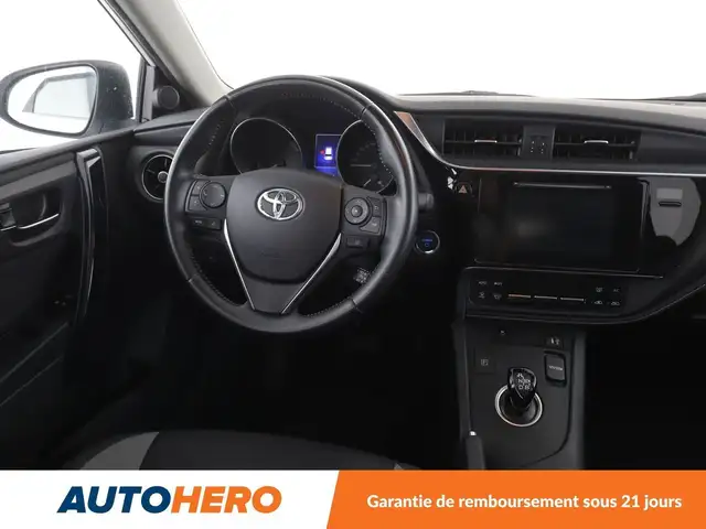 Toyota Auris view 13