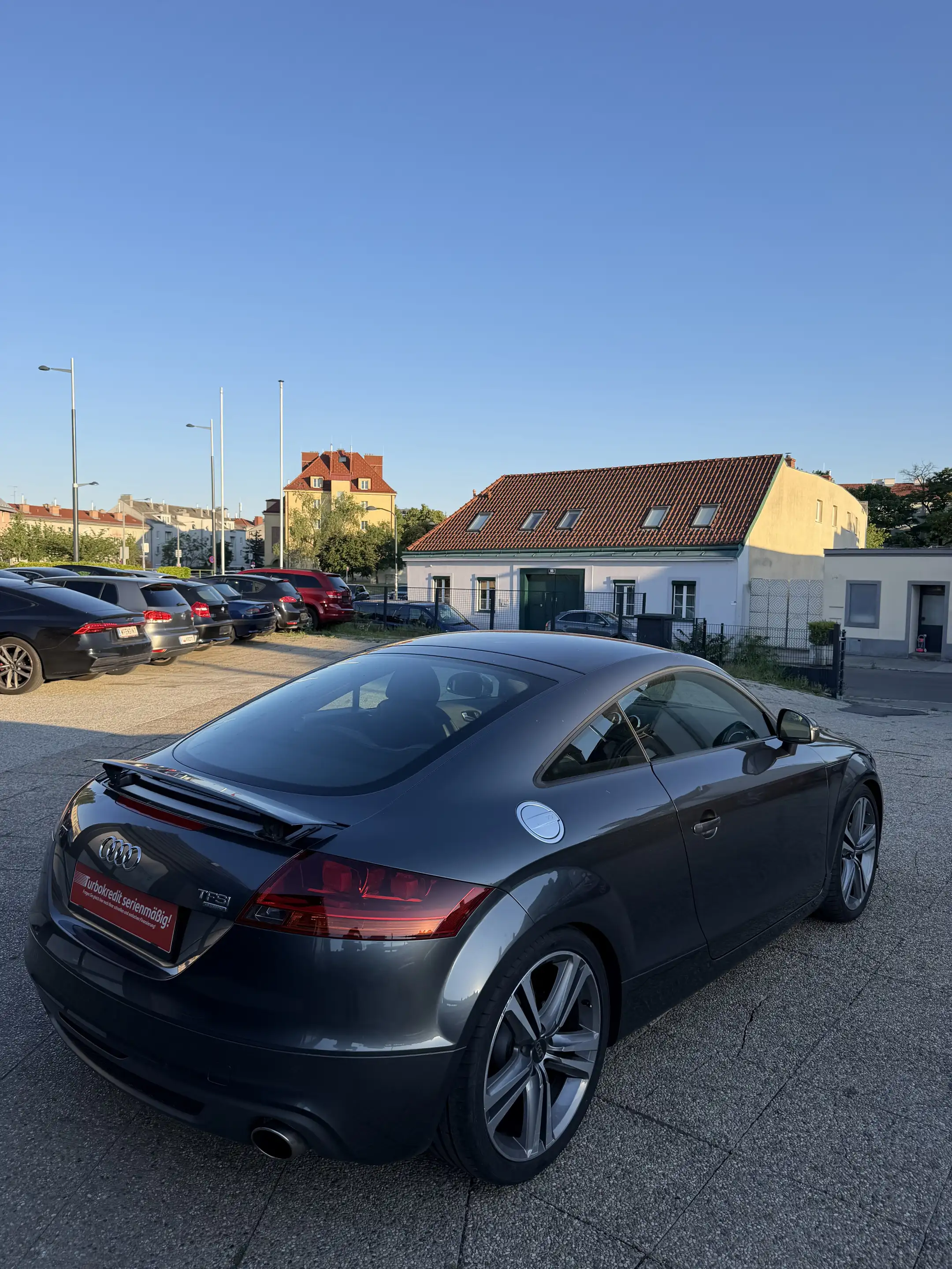 Audi TT 2.0 TFSI Coupe quattro — photo 13