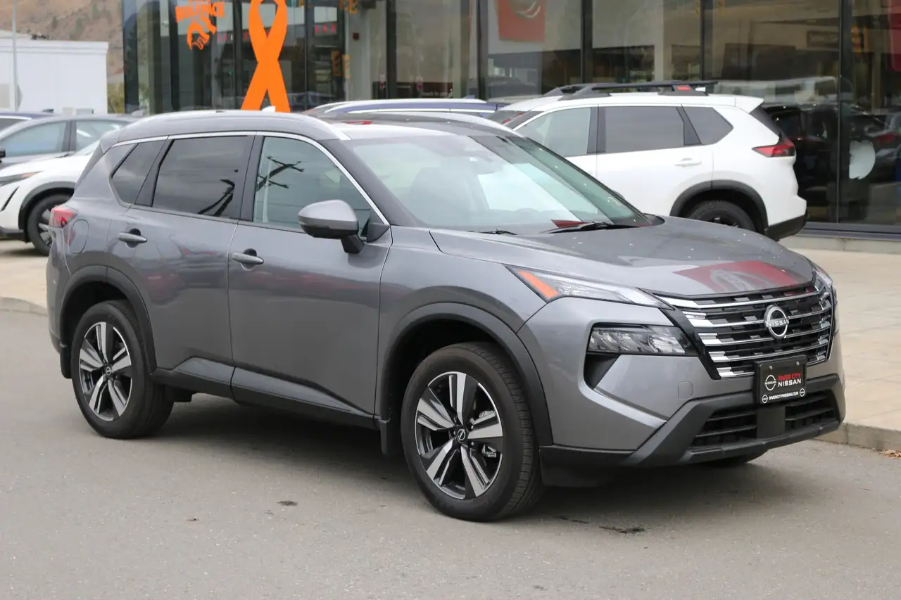 Nissan Rogue снимка Nissan Rogue