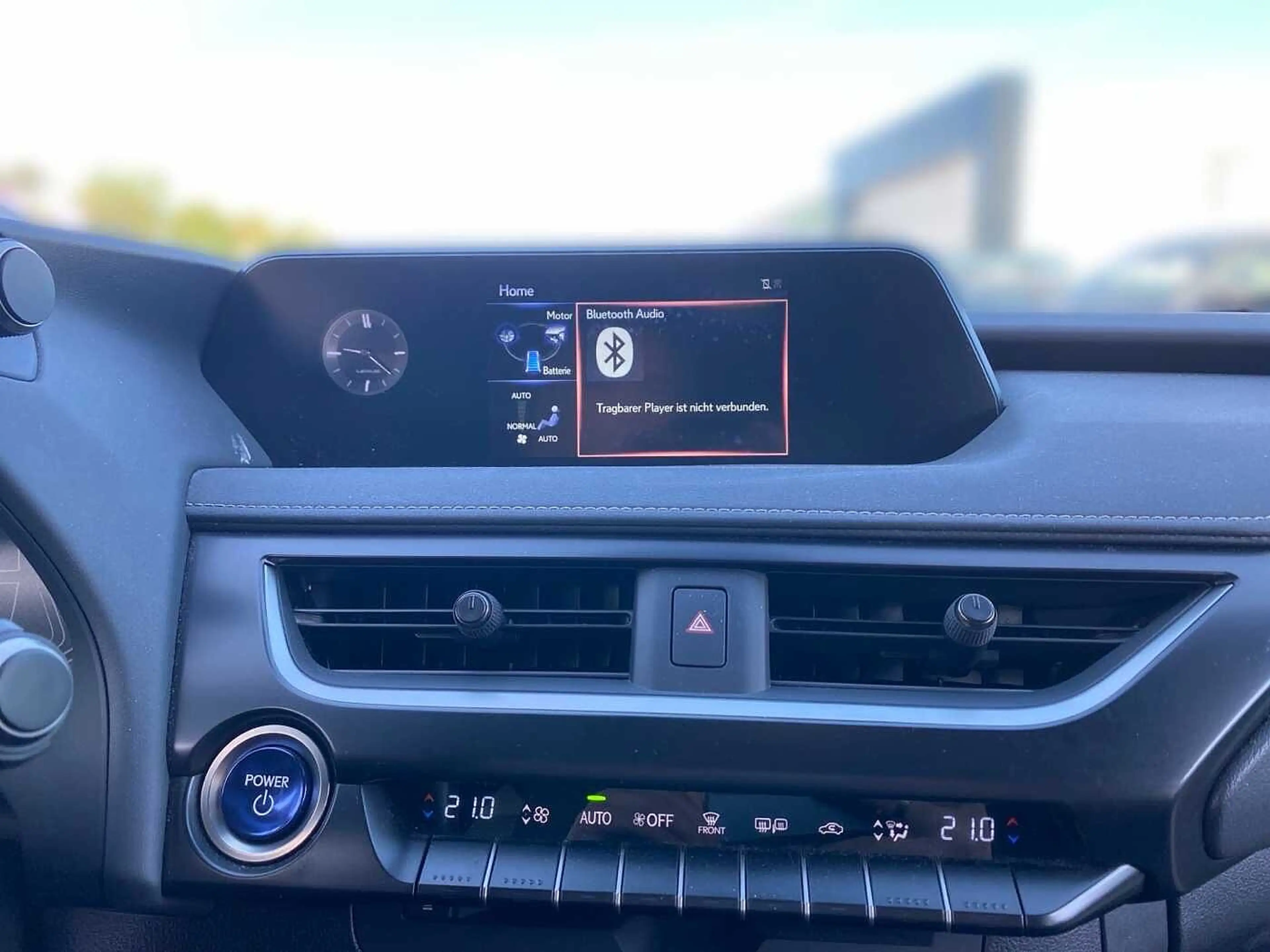 Lexus UX 250h 2.0 Hybrid Style Edition LED SHZ — photo 12