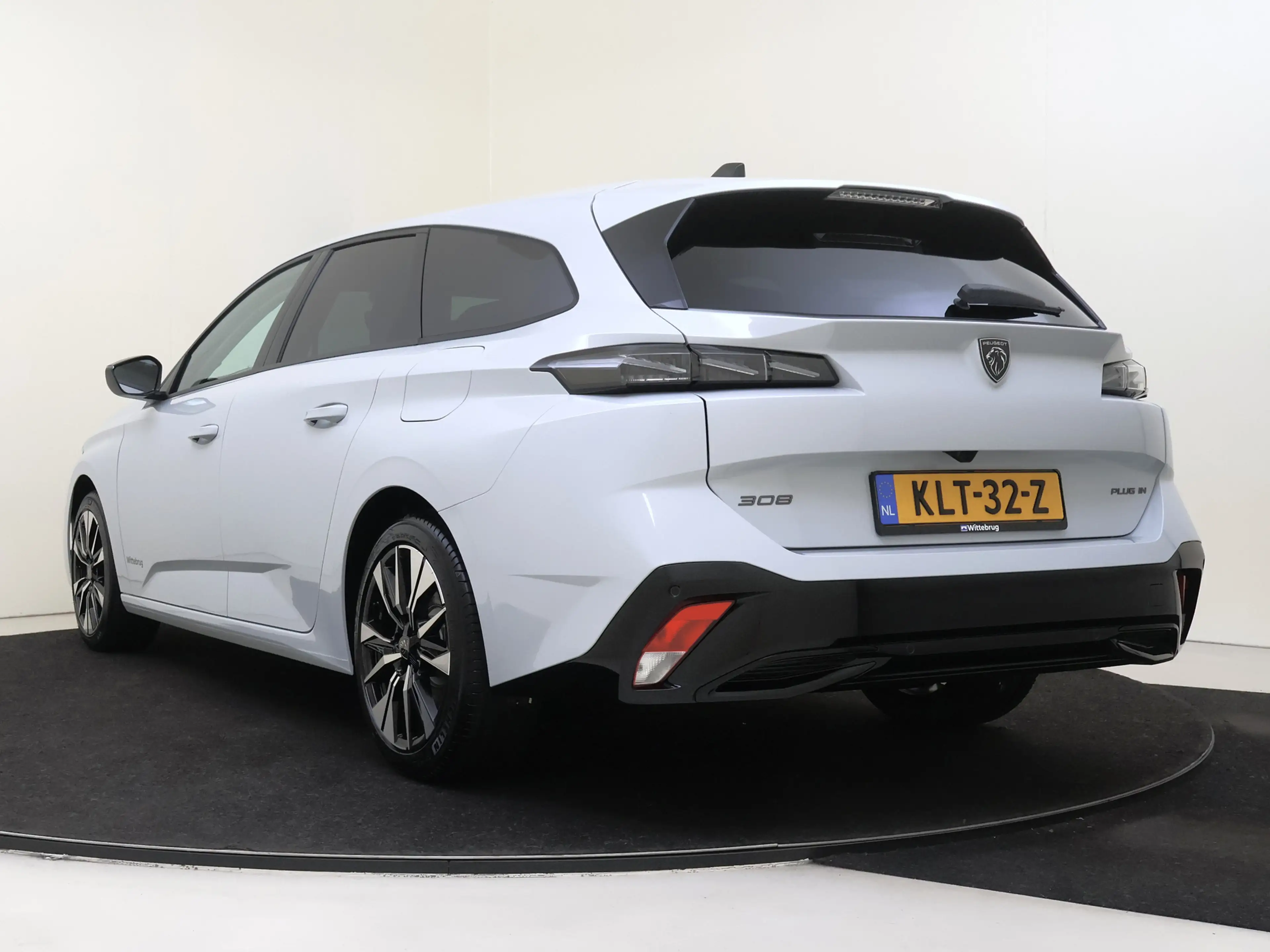 Peugeot 308 SW 1.6 Plug-in Hybrid 195 GT ZEER ZUINIGE RUIME ST — photo 4