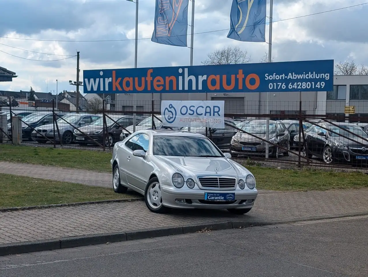 Mercedes-Benz CLK 320