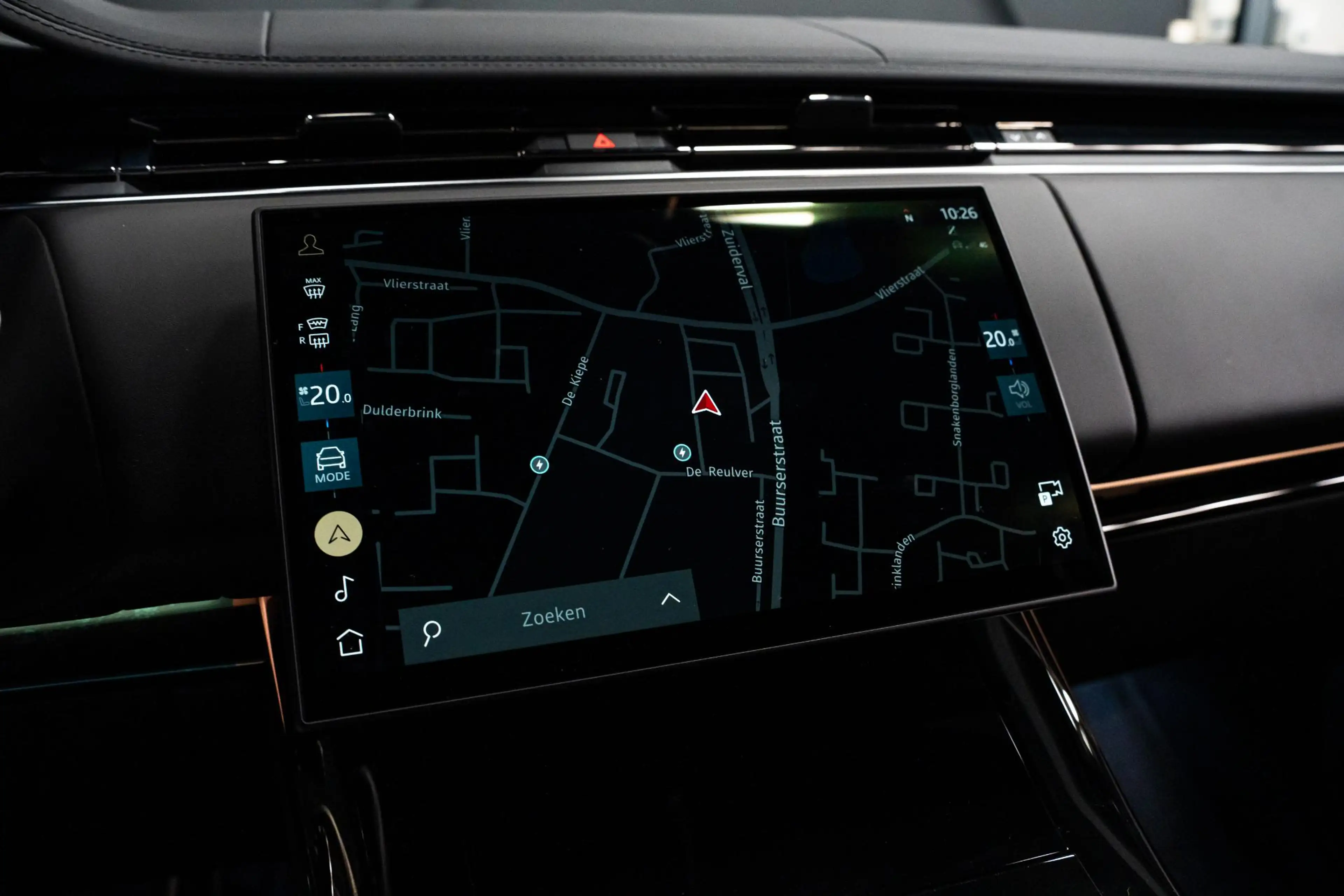 Land Rover Range Rover Sport 3.0 P460e Dynamic HSE PHEV *Panorama / Meridian 3D — photo 33