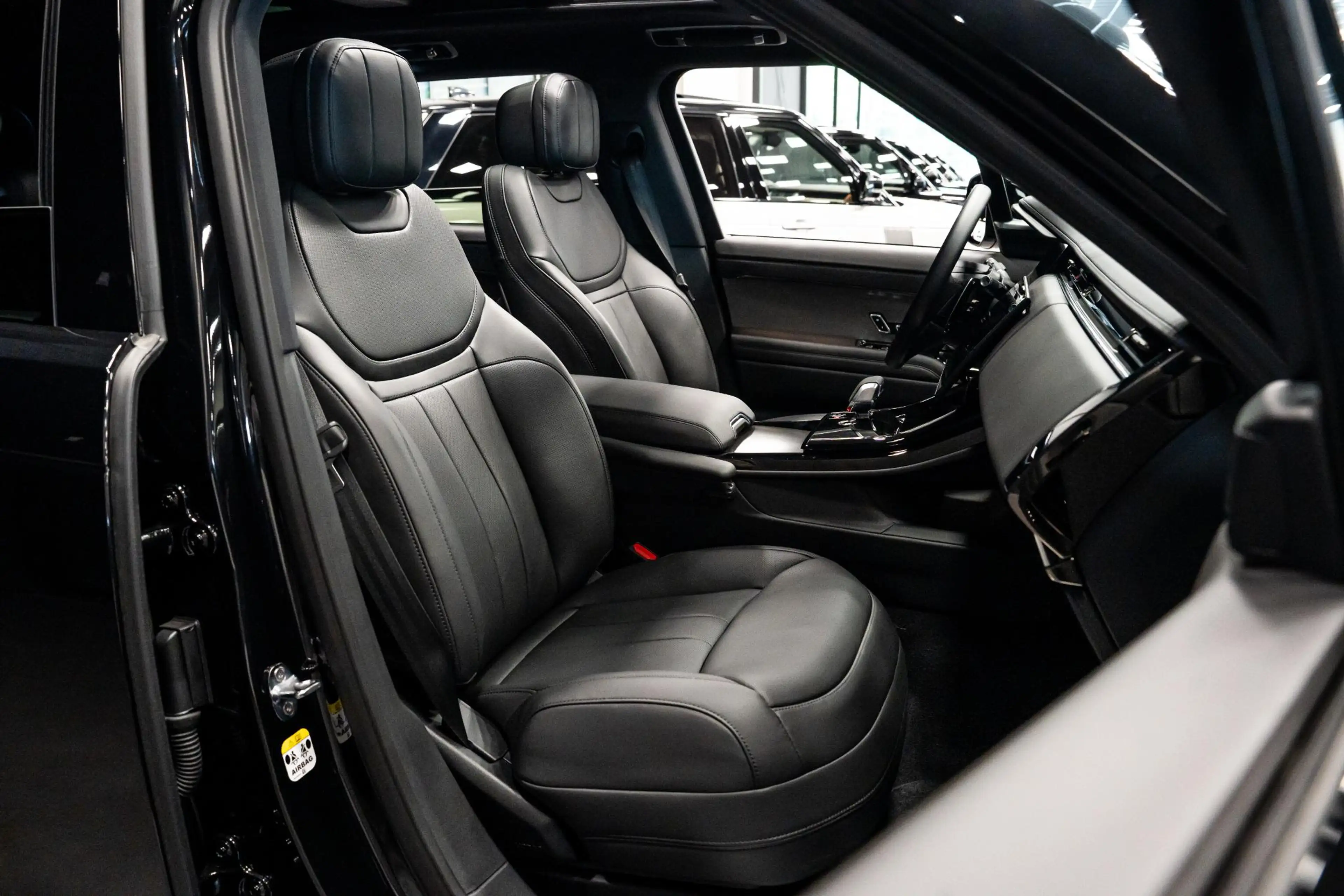 Land Rover Range Rover Sport 3.0 P460e Dynamic HSE PHEV *Panorama / Meridian 3D — photo 11