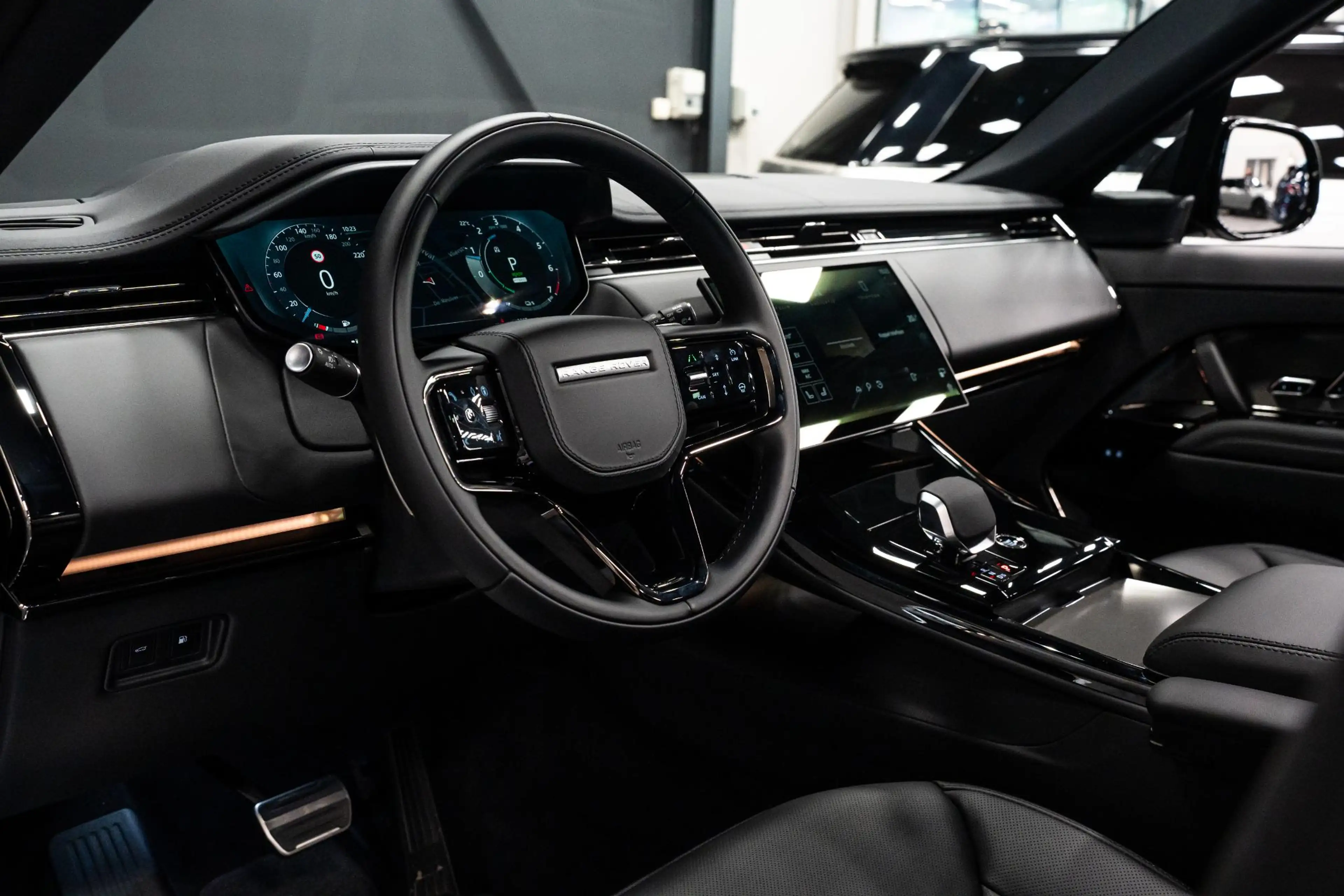 Land Rover Range Rover Sport 3.0 P460e Dynamic HSE PHEV *Panorama / Meridian 3D — photo 26