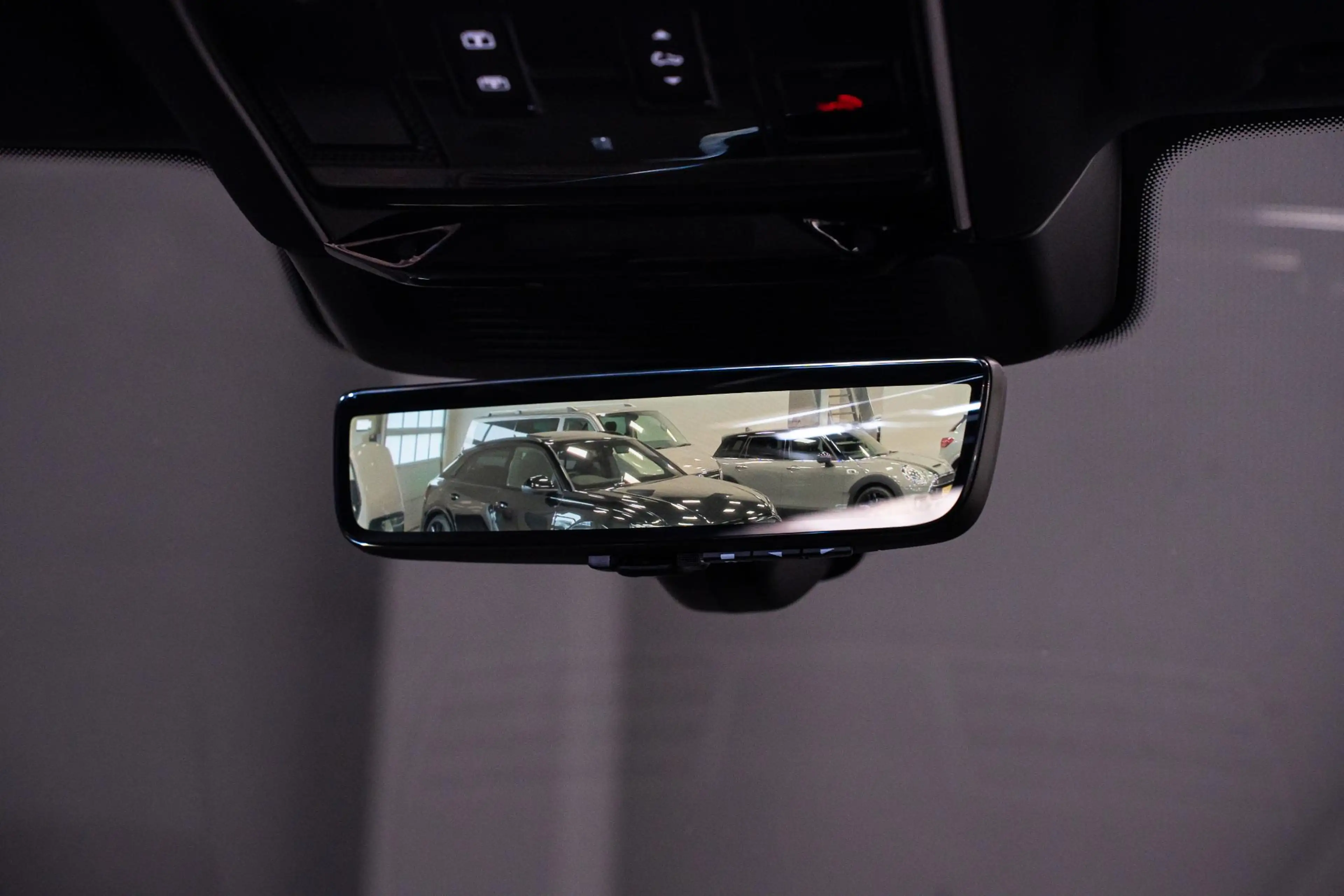 Land Rover Range Rover Sport 3.0 P460e Dynamic HSE PHEV *Panorama / Meridian 3D — photo 48